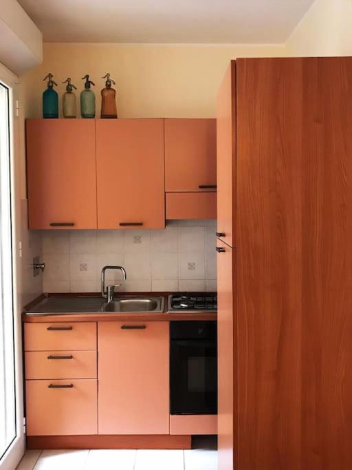 Centrale Vicino Spiagge E Ciclabile + Box-Auto ! Apartment Arma di Taggia Exterior photo